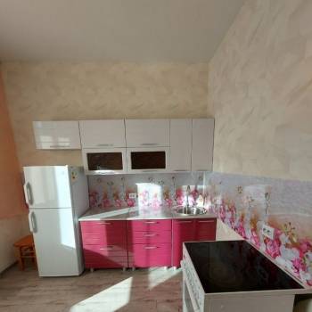 Сдается 1-комнатная квартира, 48 м²