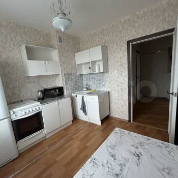 Сдается 1-комнатная квартира, 40,3 м²