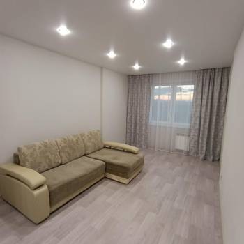 Сдается 1-комнатная квартира, 39 м²