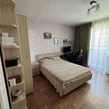 Продается 1-комнатная квартира, 40,2 м²