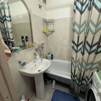 Продается 1-комнатная квартира, 40,2 м²