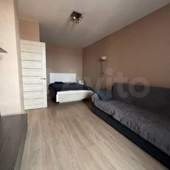 Сдается 1-комнатная квартира, 37 м²
