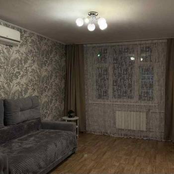 Сдается 2-х комнатная квартира, 55 м²
