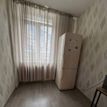 Продается 1-комнатная квартира, 41,4 м²