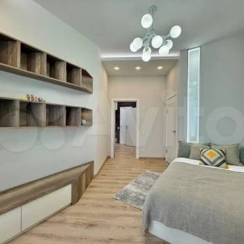 Продается Многокомнатная квартира, 128 м²