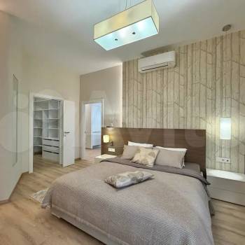 Продается Многокомнатная квартира, 128 м²
