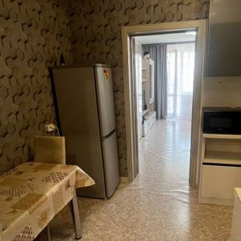 Продается 1-комнатная квартира, 30,4 м²