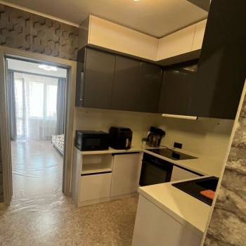 Продается 1-комнатная квартира, 30,4 м²