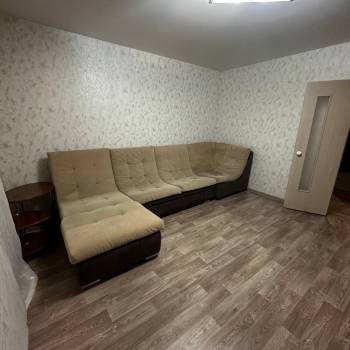 Сдается 1-комнатная квартира, 42 м²