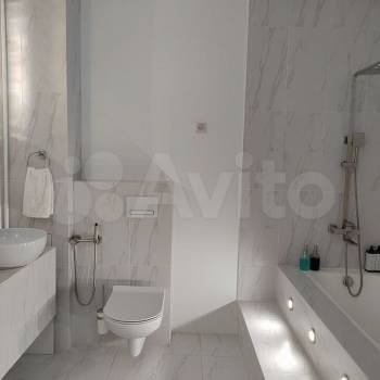Продается 3-х комнатная квартира, 106 м²