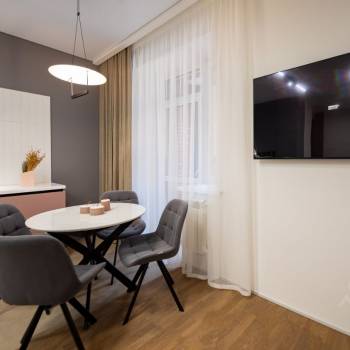 Сдается 2-х комнатная квартира, 67 м²