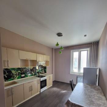 Сдается 1-комнатная квартира, 46 м²