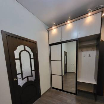 Сдается 1-комнатная квартира, 46 м²