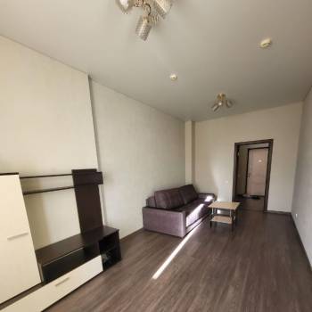 Сдается 1-комнатная квартира, 46 м²