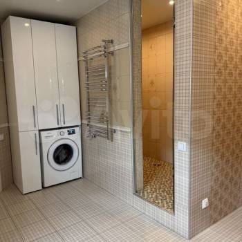 Сдается Многокомнатная квартира, 130 м²
