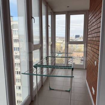 Сдается Многокомнатная квартира, 130 м²