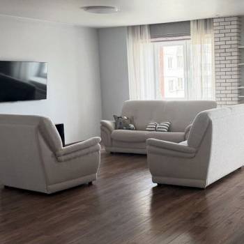 Сдается Многокомнатная квартира, 130 м²