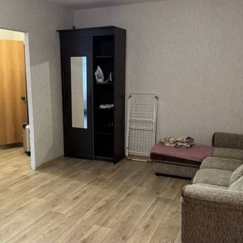 Продается 1-комнатная квартира, 35,6 м²