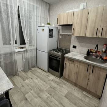Сдается 1-комнатная квартира, 32 м²