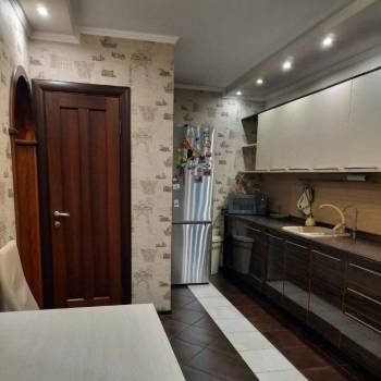 Сдается Многокомнатная квартира, 120 м²
