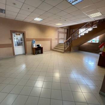 Продается Нежилое помещение, 600 м²