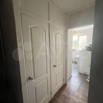 Продается Многокомнатная квартира, 60,7 м²