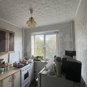 Продается Многокомнатная квартира, 60,7 м²