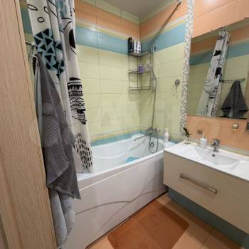 Сдается 2-х комнатная квартира, 67 м²