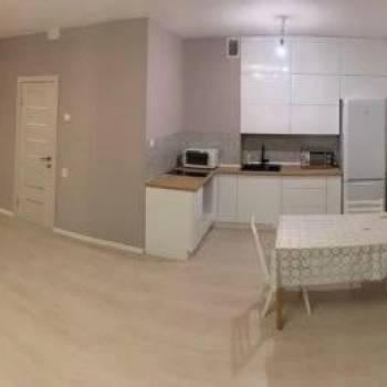 Сдается 1-комнатная квартира, 38 м²