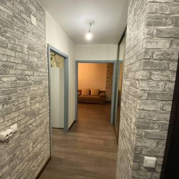Сдается 1-комнатная квартира, 42 м²