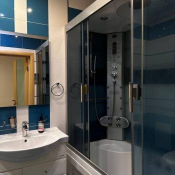 Сдается 2-х комнатная квартира, 67,7 м²
