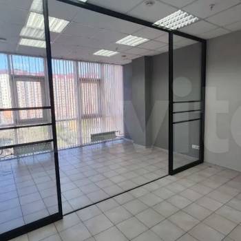 Сдается Нежилое помещение, 28 м²