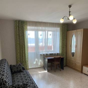 Сдается 1-комнатная квартира, 52 м²