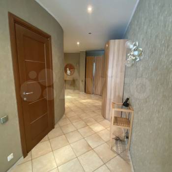 Продается Многокомнатная квартира, 133,1 м²