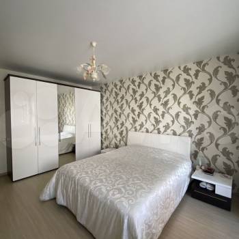 Продается Многокомнатная квартира, 133,1 м²