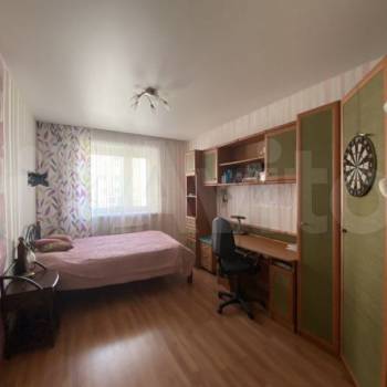 Продается Многокомнатная квартира, 133,1 м²