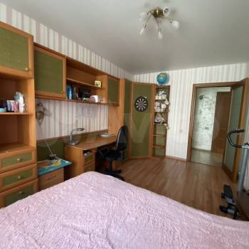 Продается Многокомнатная квартира, 133,1 м²