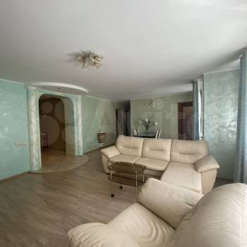 Продается Многокомнатная квартира, 133,1 м²