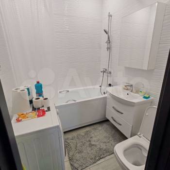 Сдается 1-комнатная квартира, 53 м²