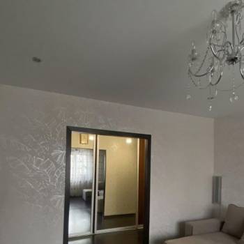 Продается Многокомнатная квартира, 75,7 м²