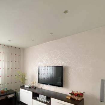 Продается Многокомнатная квартира, 75,7 м²