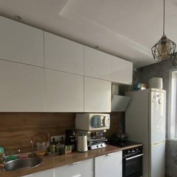 Продается Многокомнатная квартира, 75,7 м²