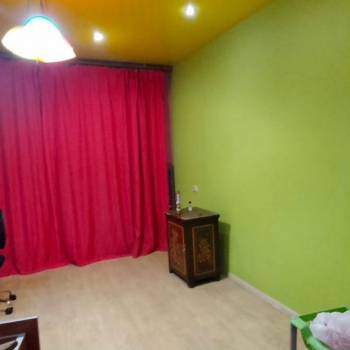 Продается Многокомнатная квартира, 90 м²