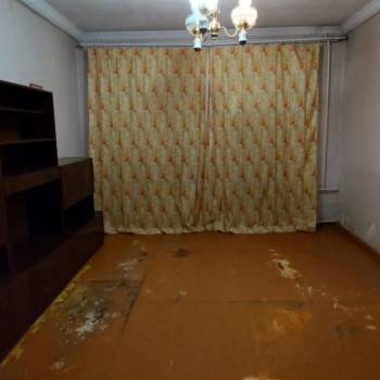 Продается Многокомнатная квартира, 90 м²