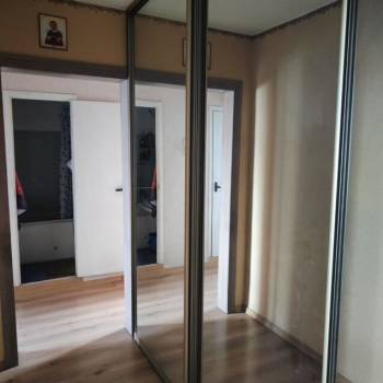 Продается Многокомнатная квартира, 84 м²