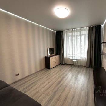Сдается 1-комнатная квартира, 45 м²