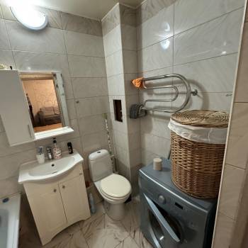 Сдается 1-комнатная квартира, 42 м²