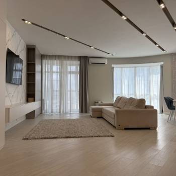 Продается 3-х комнатная квартира, 120 м²