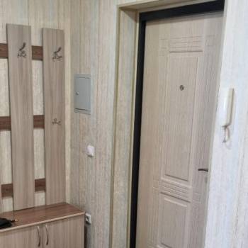 Сдается 1-комнатная квартира, 53 м²