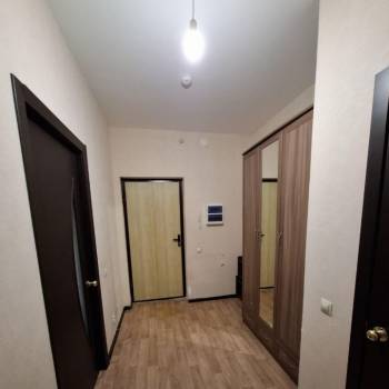 Сдается 1-комнатная квартира, 42 м²